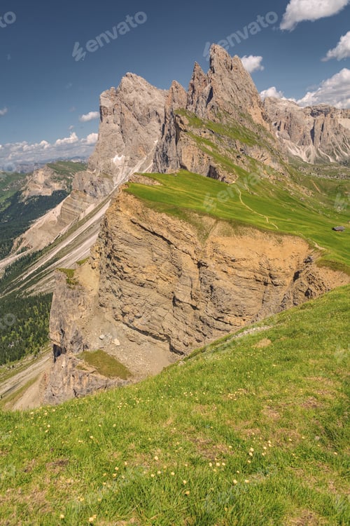 Preview: Idyllic Alps with rocky and sandy mountain