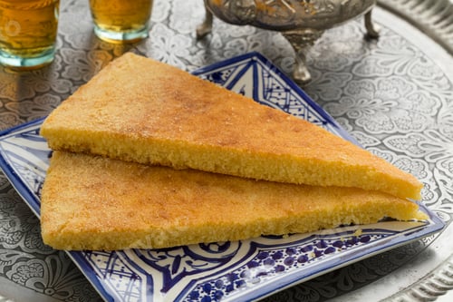 Preview: Traditional Moroccan harcha and tea
