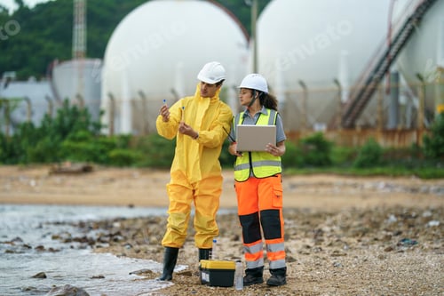 Preview: Engineers collaborate on coastal project near industrial site while conducting environmental