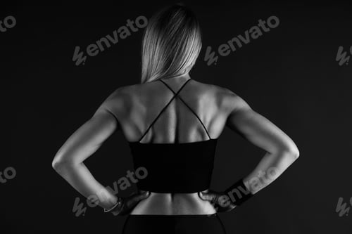 Preview: Photo of attractive athletic body of muscular female