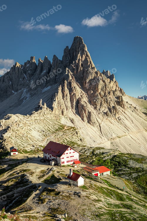 Preview: Chiesetta Alpina and mountain shelter Dreizinnen hut, Dolomites