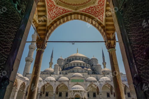 Preview: Suleymaniye Mosque in the daytime in Istambul, Turkey