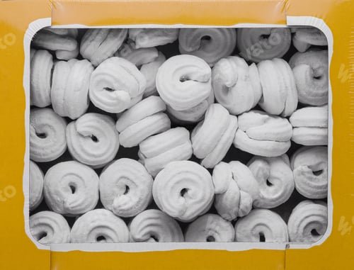 Preview: Meringue Cookies in a Box top view