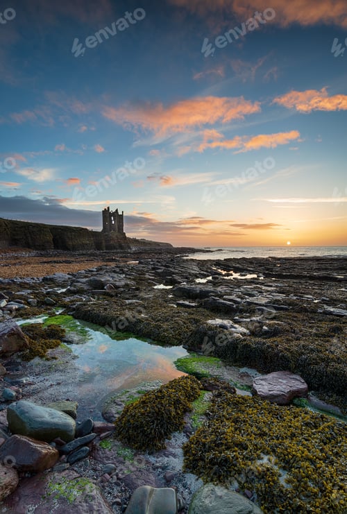 Preview: Sunrise at Keiss Castle