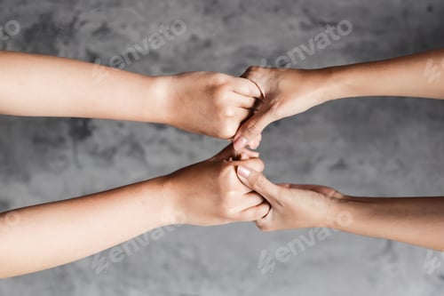 Preview: Hand holding each other