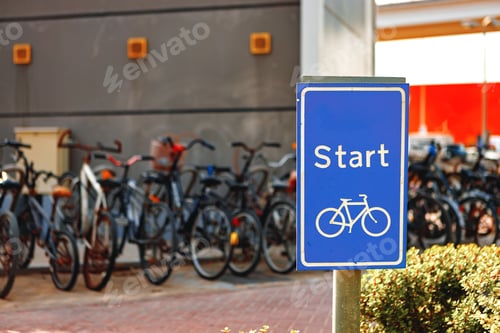 Preview: Bicycle lane road start point road sign