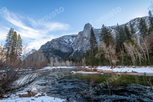 Preview: Yosemite Valley Rock Formations at winter - Yosemite National Park, California, USA