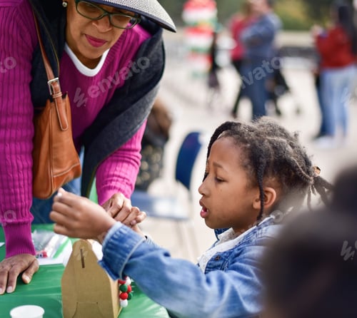 Preview: Christmas and Holiday Season crafts