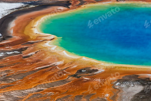 Preview: Bright turquoise pool, with mineral deposits