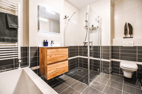 Preview: Interior of bathroom