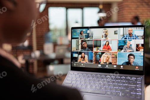 Preview: Startup manager talking on online videocall