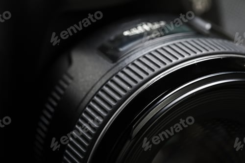 Preview: digital SLR camera