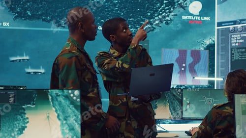 Preview: Signal support systems specialists work with battlefield data