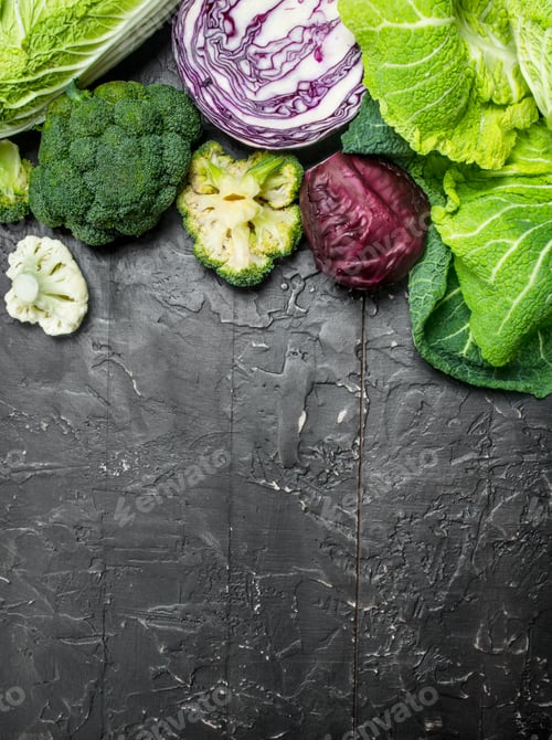 Preview: Assorted ripe cabbage.