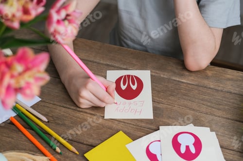 Preview: Boy making an Easter card