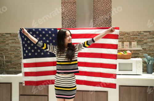 Preview: Beautiful Young Hipster Woman with USA Flag