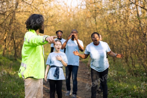 Preview: Tensed search party starting the manhunt within the forest area