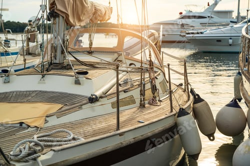 Preview: Yacht on dock