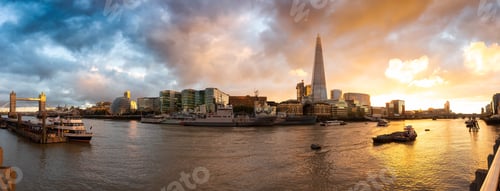 Preview: View of River Thames and City Skyline during dramatic sunset. City of London, United Kingdom