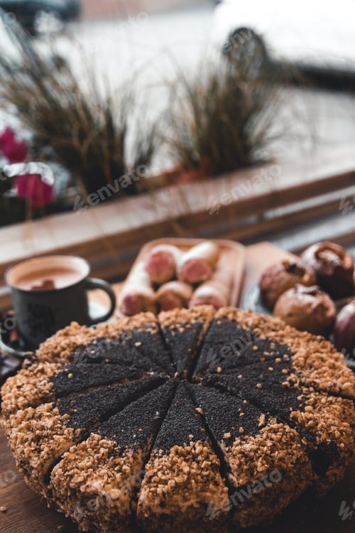 Visualização: Fatia de bolo austríaco de sementes de papoula