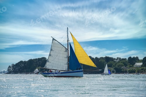 Preview: Old sailing ships at the Ile-aux-Moines island