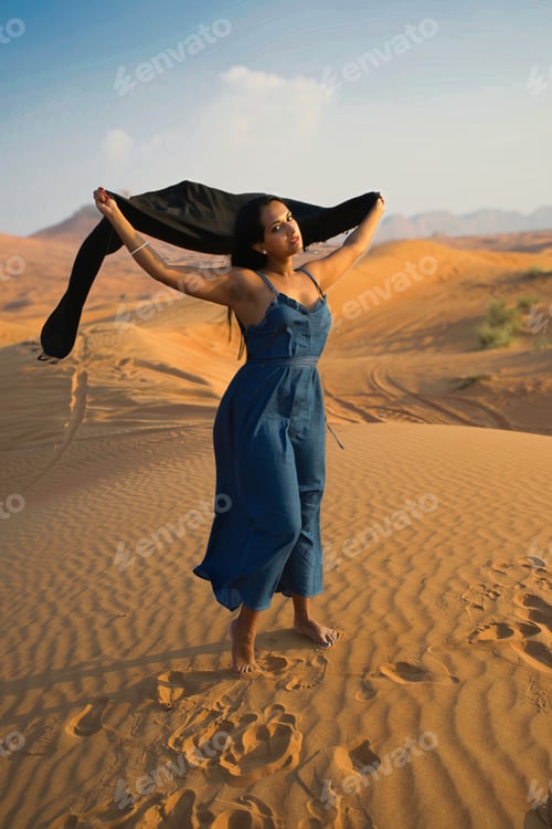 Preview: Beauty in desert