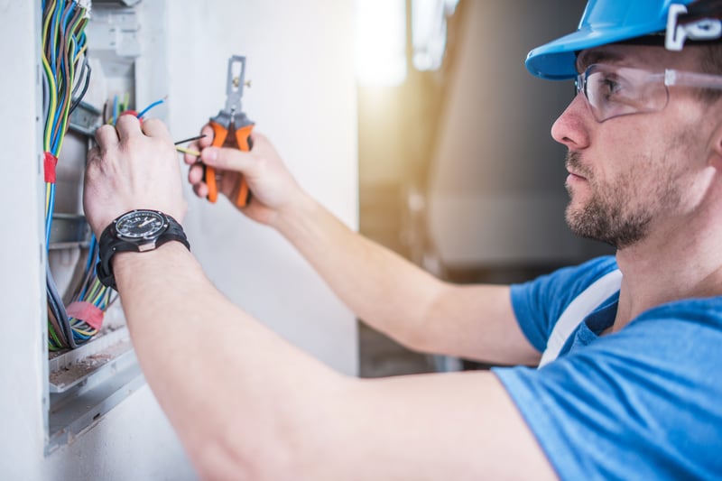 Electrician in Unit 14, Brookhouse Business ParK, Ipswich IP2 0EF