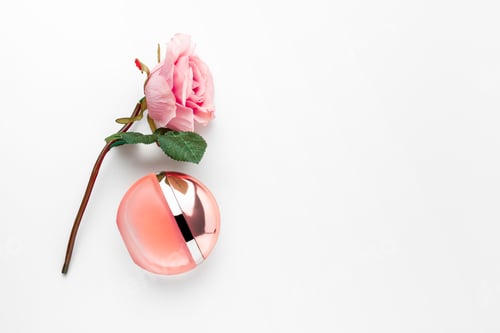 Preview: Elegant female perfume