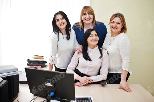 Preview: Bank workers theme