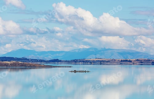 Preview: New Zealand lakes