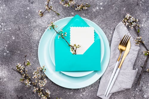 Preview: Spring table setting with envelope