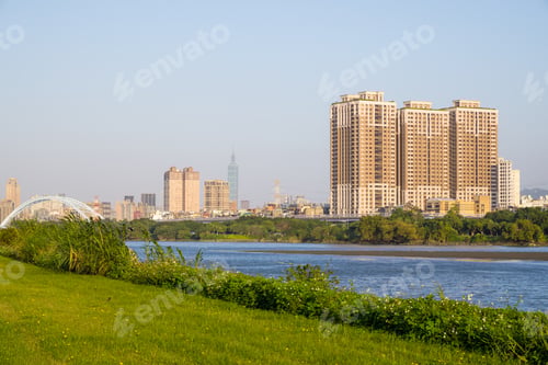 Preview: Taipei city in riverside at Taiwan