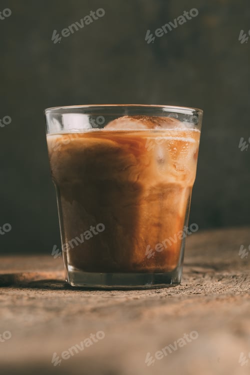 Preview: Ice cold brew coffee on wooden background