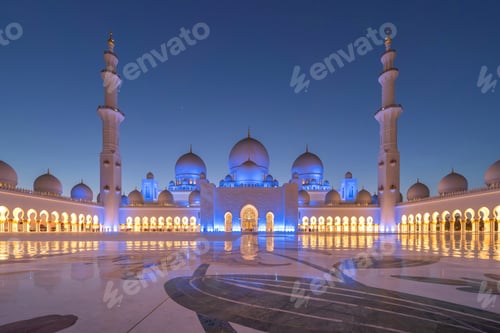 Preview: Sheikh Zayed Grand Mosque Center, Abu Dhabi in United Arab Emirates or UAE. Muslim building.