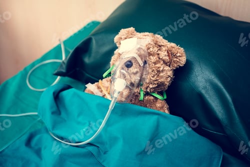 Preview: An injured teddy bear at the hospital