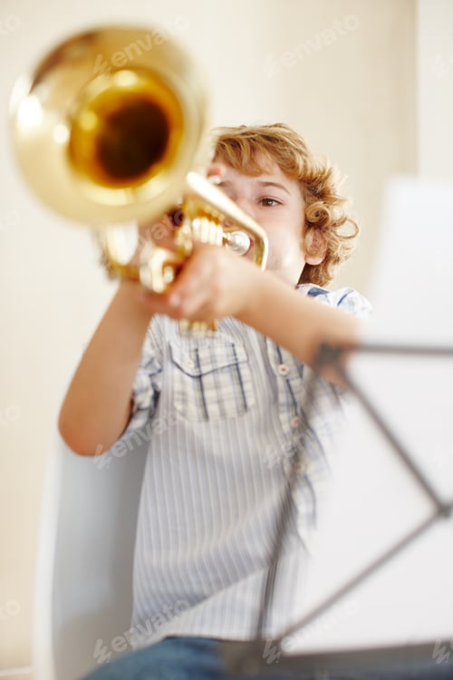 Preview: When you know youre amazing, blow your own trumpet