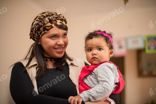Preview: Young mother and her daughter