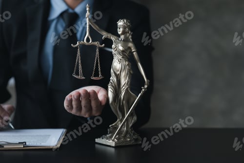 Preview: Lawyer concepts to testify to clients and to provide counseling in cases.