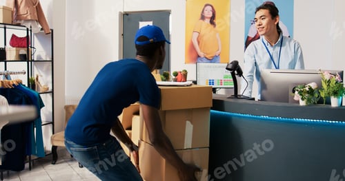Preview: Courier showing report to worker