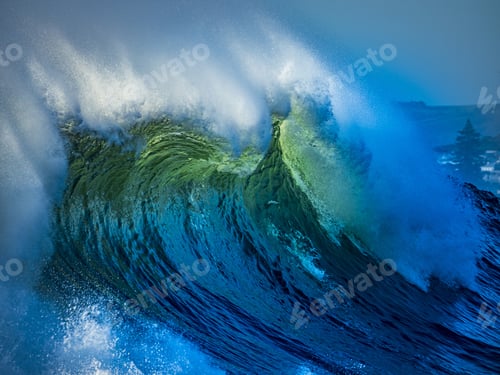 Preview: Huge waves of the sea against the blue sky