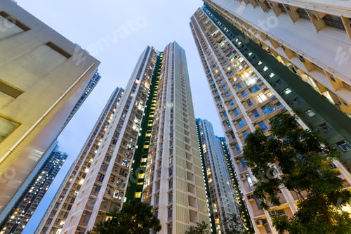 Preview: Skyscraper building at night