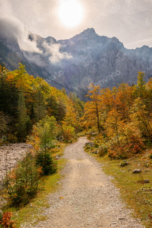 Preview: Autumn in the mountains