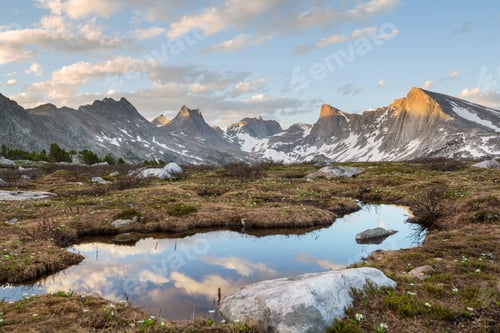 Preview: Wind river range