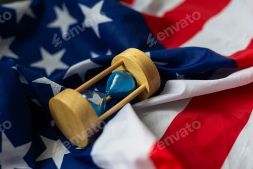 Preview: Sand-glass in the American flag