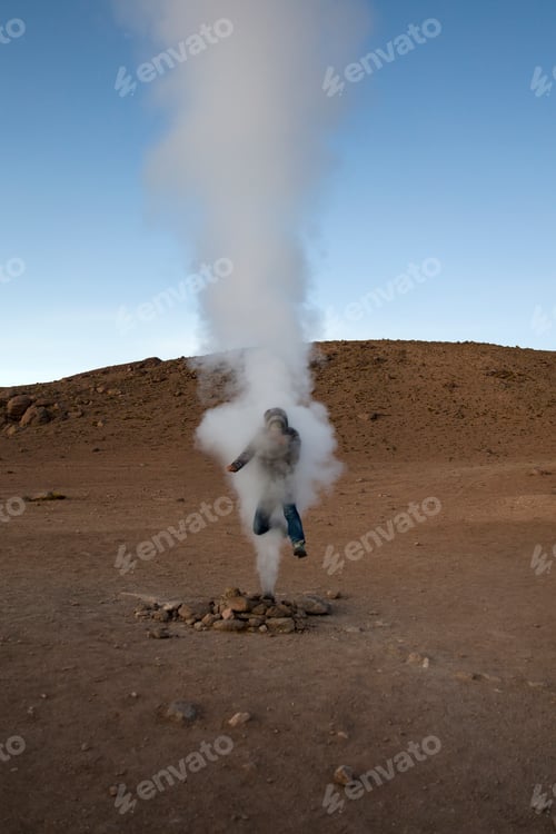 Preview: Geysers Sol de Manana in Bolivia