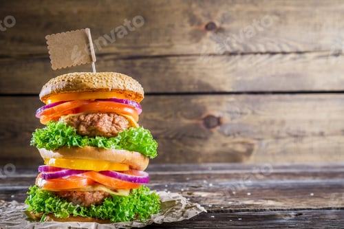 Preview: Homemade double-decker burger
