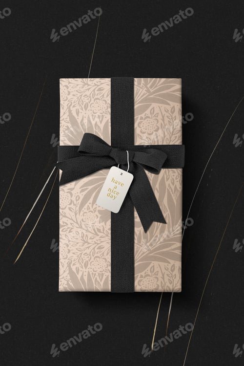 Preview: Birthday gift box in floral pattern