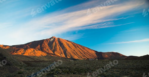 Preview: Vivid sunrise in the mountains