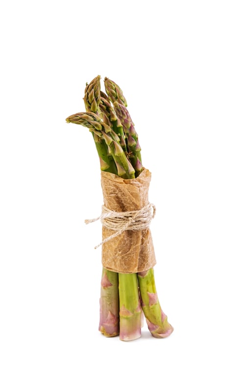 Preview: Fresh asparagus isolated on white background