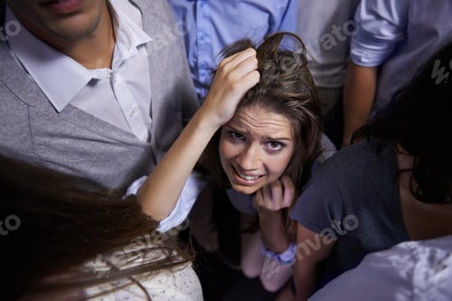 Preview: Crumbling under the pressure